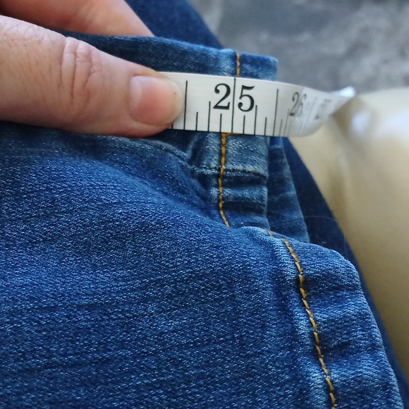 Sandpiper 18 Denim Ankle Pants with Pink Floral Embroidery - Picture 9 of 9